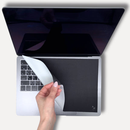 モニターガードワイド（MacBookPro16インチ用） ブラック [A1057]