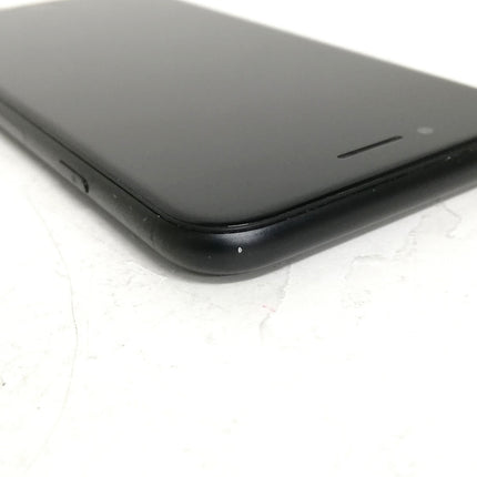 【決算特価！】iPhone SE 第2世代 / 2020 / 64GB / ブラック / au版SIMロック解除品 / ランク:C / MHGP3J/A / A2296 【中古品管理番号:40494】