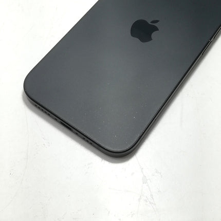 【決算特価！】iPhone 15 / 2023 / 128GB / ブラック / docomo版SIMフリー / ランク:C / MTMH3J/A / A3089 【中古品管理番号:40936】