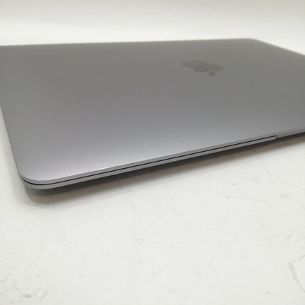 MacBook Air M1 / 13インチ / Mid2020 / 8GB / 256GB / スペースグレイ / ランク:C / MGN63J/A / 【中古品管理番号:41056】