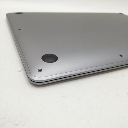 MacBook Air M1 / 13インチ / Mid2020 / 8GB / 256GB / スペースグレイ / ランク:C / MGN63J/A / 【中古品管理番号:41056】