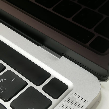 MacBook Pro M2 / 13インチ / 2022 / 8GB / 256GB / シルバー / ランク:C / MNEP3J/A / 【中古品管理番号:41083】