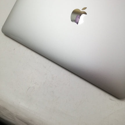 MacBook Pro M2 / 13インチ / 2022 / 8GB / 256GB / シルバー / ランク:C / MNEP3J/A / 【中古品管理番号:41083】
