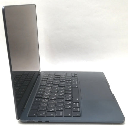 【決算特価！】MacBook Air M2 / 13インチ / 2022 / 8GB / 256GB / ミッドナイト / ランク:C / MLY33J/A / 【中古品管理番号:41084】
