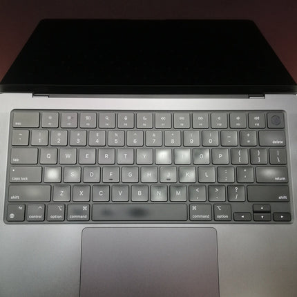 MacBook Pro M3Pro / 14インチ / 2023 / 18GB / 1TB / スペースブラック / ランク:C / MRX33J/A / 【中古品管理番号:41119】