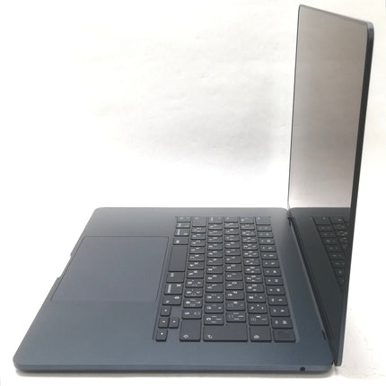 MacBook Air M2 / 15インチ / 2023 / 24GB / 512GB / ミッドナイト / ランク:B / MQKX3J/A / 【中古品管理番号:41312】