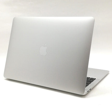 MacBook Air M1 / 13インチ / 2020 / 8GB / 512GB / シルバー / ランク:B / MGNA3J/A / 【中古品管理番号:41317】