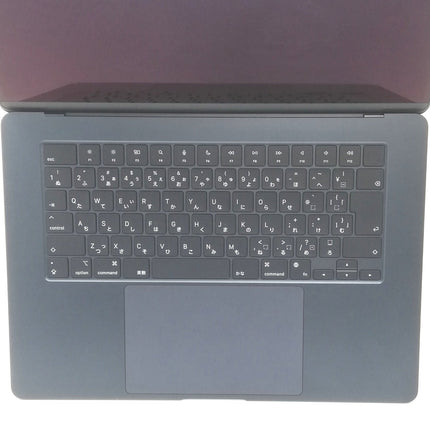 MacBook Air M2 / 15インチ / 2023 / 8GB / 256GB / ミッドナイト / ランク:C / MQKW3J/A / 【中古品管理番号:41478】