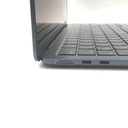 【決算特価！】MacBook Air M2 / 13インチ / 2022 / 8GB / 256GB / ミッドナイト / ランク:B / MLY33J/A / 【中古品管理番号:41541】