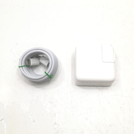 MacBook Air M1 / 13インチ / 2020 / 8GB / 256GB / スペースグレイ / ランク:D / MGN63J/A / A2337 【中古品管理番号:41566】