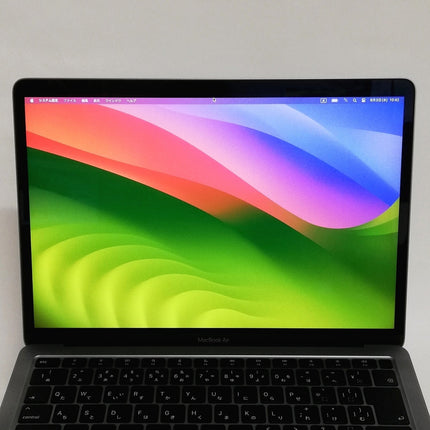 MacBook Air M1 / 13インチ / 2020 / 8GB / 256GB / スペースグレイ / ランク:D / MGN63J/A / A2337 【中古品管理番号:41566】