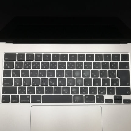 MacBook Air M2 / 15インチ / 2023 / 16GB / 1TB / スターライト / ランク:B / MQKV3J/A / 【中古品管理番号:41806】
