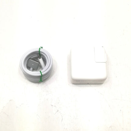 【決算特価！】MacBook Air M2 / 13インチ / 2022 / 16GB / 512GB / スペースグレイ / ランク:C / MLXX3J/A / A2681 【中古品管理番号:41896】