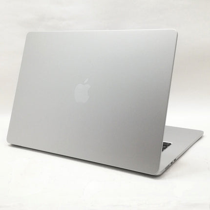 MacBook Air M2 / 15インチ / 2023 / 8GB / 256GB / シルバー / ランク:B / MQKR3J/A / A2941 【中古品管理番号:41988】