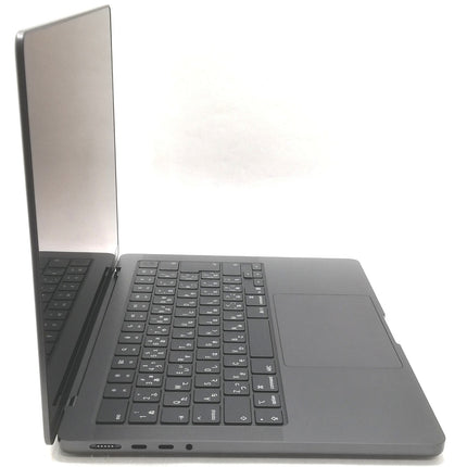 MacBook Pro M5 / 14インチ / 2025 / 16GB / 512GB / スペースブラック / ランク:A / MDE04J/A / 【中古品管理番号:42117】