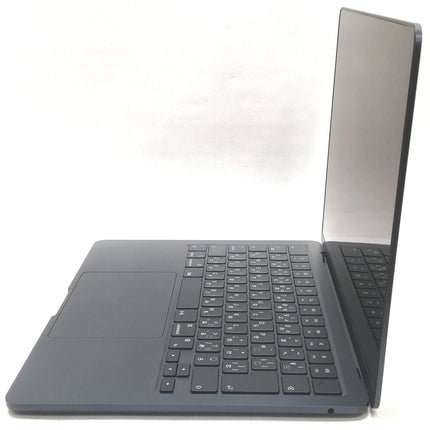 【決算特価！】MacBook Air M2 / 13インチ / 2022 / 8GB / 256GB / ミッドナイト / ランク:C / MLY33J/A / A2681 【中古品管理番号:42153】