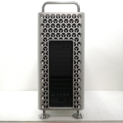 【決算特価！】Mac Pro / 2019 / 96GB / 1TB / シルバー / ランク:C / Z0W3 / 【中古品管理番号:42337】
