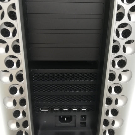 【決算特価！】Mac Pro / 2019 / 96GB / 1TB / シルバー / ランク:C / Z0W3 / 【中古品管理番号:42337】