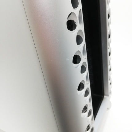 【決算特価！】Mac Pro / 2019 / 96GB / 2TB / シルバー / ランク:C / Z0W3 / 【中古品管理番号:42408】
