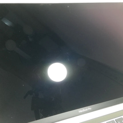 MacBook Pro M2 / 13インチ / 2022 / 24GB / 512GB / シルバー / ランク:C / MNEP3J/A / 【中古品管理番号:42585】