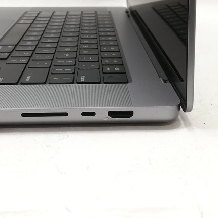 MacBook Pro M1 Max / 16インチ / 2021 / 64GB / 1TB / スペースグレイ / ランク:C / MK1A3J/A / 【中古品管理番号:42589】