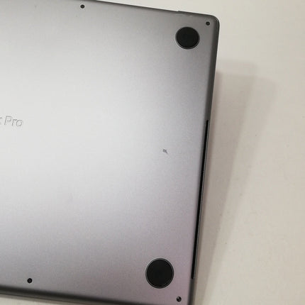 MacBook Pro M1 Max / 16インチ / 2021 / 64GB / 1TB / スペースグレイ / ランク:C / MK1A3J/A / 【中古品管理番号:42589】