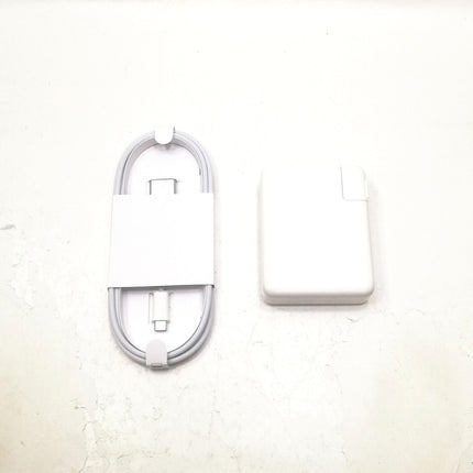 MacBook Pro M1 Max / 16インチ / 2021 / 64GB / 2TB / スペースグレイ / ランク:C / MK1A3J/A / 【中古品管理番号:42596】