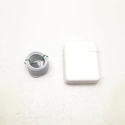 MacBook Pro M1 Max / 16インチ / 2021 / 64GB / 1TB / スペースグレイ / ランク:B / MK1A3J/A / 【中古品管理番号:42597】