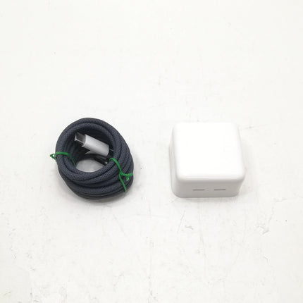 MacBook Air M4 / 13インチ / 2025 / 24GB / 512GB / ミッドナイト / ランク:C / MC6C4J/A / A3240 【中古品管理番号:42633】