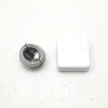 MacBook Pro M3 / 14インチ / Nov 2023 / 24GB / 1TB / スペースグレイ / ランク:B / MTL83J/A / 【中古品管理番号:42635】