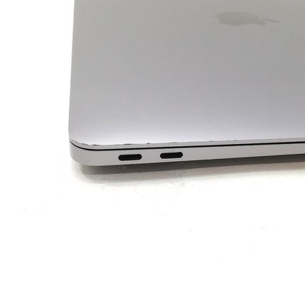 MacBook Air M1 / 13インチ / 2020 / 8GB / 256GB / スペースグレイ / ランク:C / MGN63J/A / A2337 【中古品管理番号:42637】
