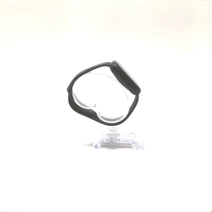 【中古品】 Apple Watch SE 第3世代 / 44mm / GPSモデル / MEHN4J/A / A3325 / ミッドナイトアルミニウムケース / ミッドナイトスポーツバンド(S/M) 【中古品管理番号:A40789】